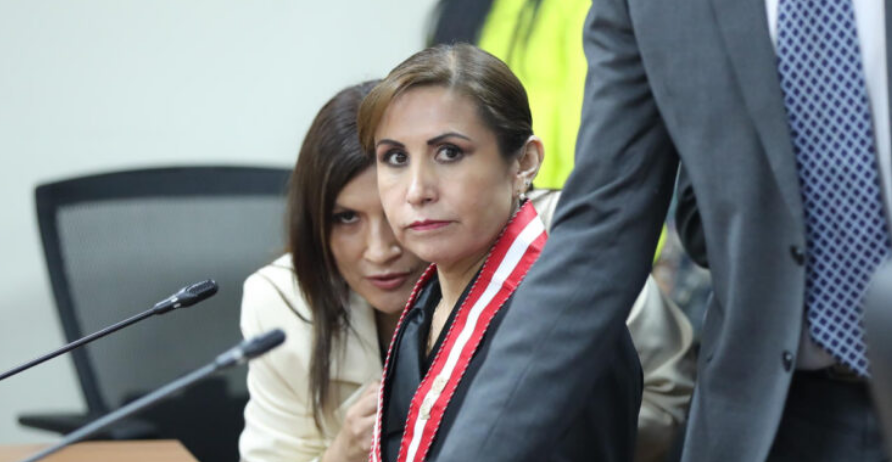 Fiscal General de Perú es destituida por interferir en una investigación a su hermana Fiscal General de Perú es destituida por interferir en una investigación a su hermana