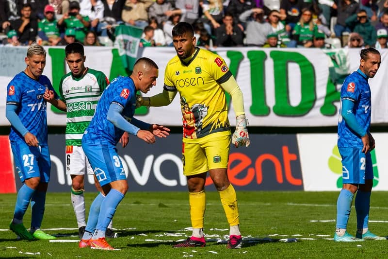 “No me voy a arrepentir” : Yerko Urra rechazó oferta internacional para quedarse en Deportes Temuco “No me voy a arrepentir” : Yerko Urra rechazó oferta internacional para quedarse en Deportes Temuco