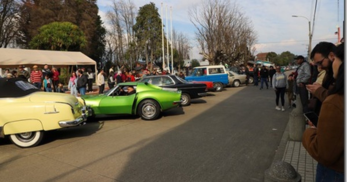Motores, historia y emoción: Cunco celebró su 107° aniversario con una Expo Autos Clásicos que deslumbró a toda la familia Motores, historia y emoción: Cunco celebró su 107° aniversario con una Expo Autos Clásicos que deslumbró a toda la familia