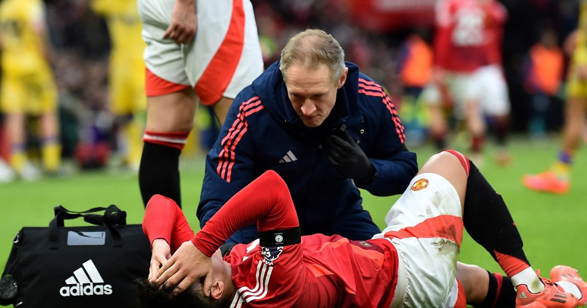Lisandro Martínez se perderá el debut del Manchester United en la Premier League 2025/26 Lisandro Martínez se perderá el debut del Manchester United en la Premier League 2025/26