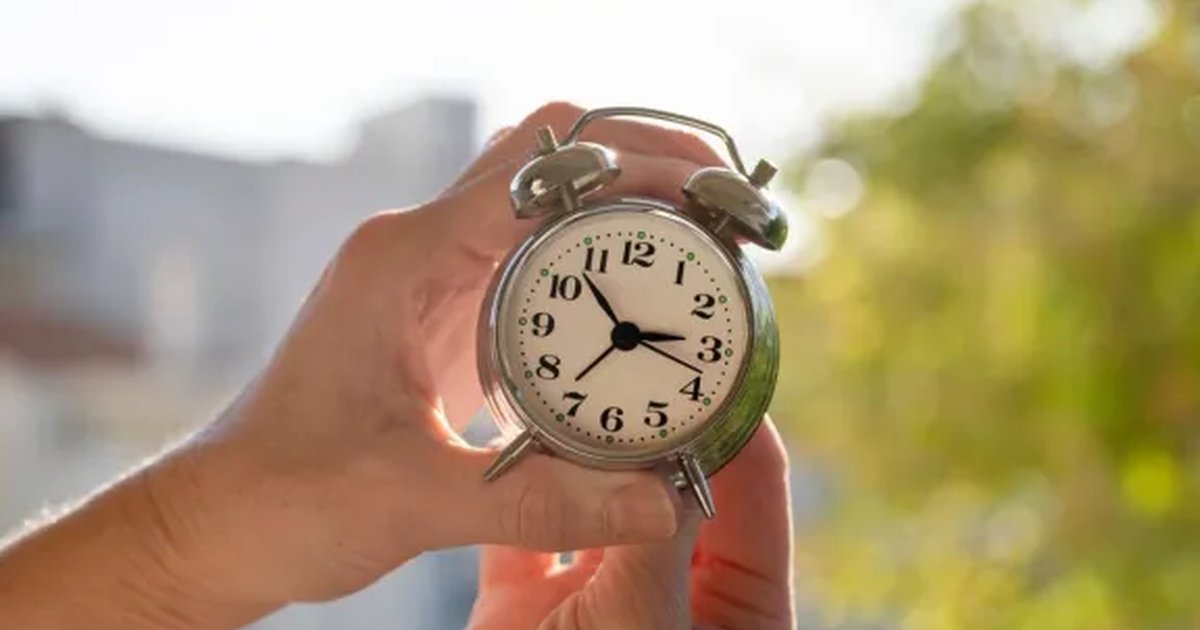 Cambio de hora 2025: conoce cuándo empieza el horario de verano en Chile Cambio de hora 2025: conoce cuándo empieza el horario de verano en Chile