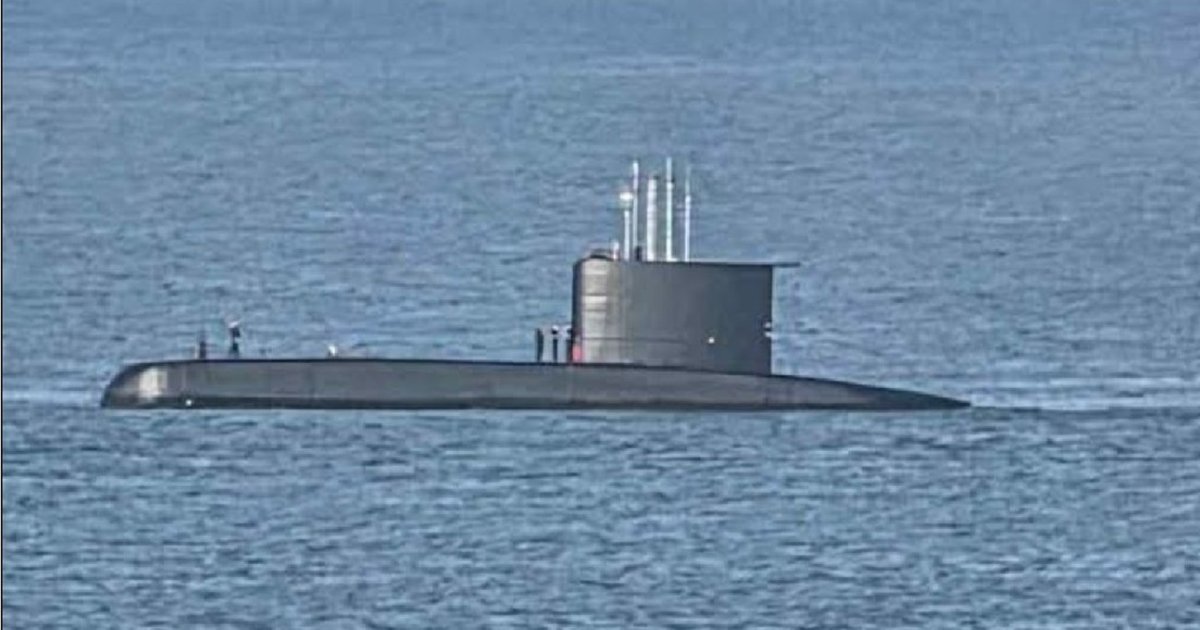 Un submarino chileno sorprende a bañistas en una playa de México (FOTOS, VIDEOS) Un submarino chileno sorprende a bañistas en una playa de México (FOTOS, VIDEOS)