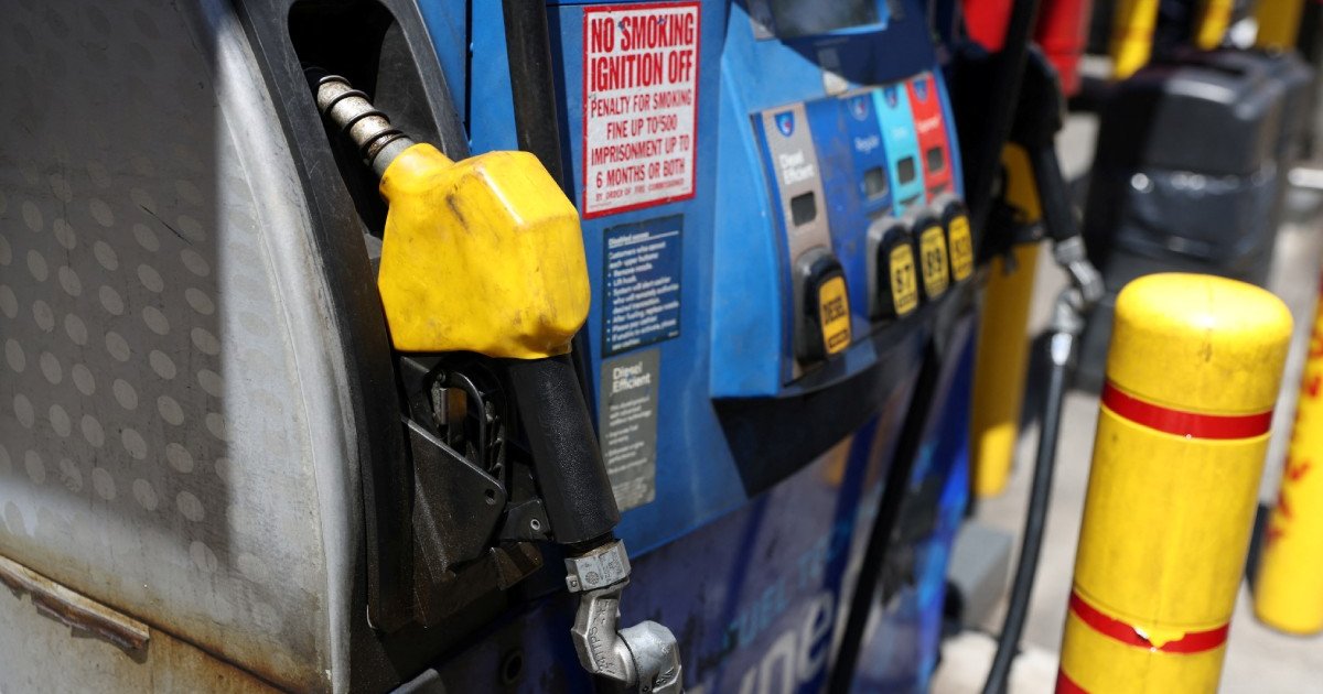 Sube precio de petróleo tras comentarios de EU sobre compras indias a Rusia Sube precio de petróleo tras comentarios de EU sobre compras indias a Rusia