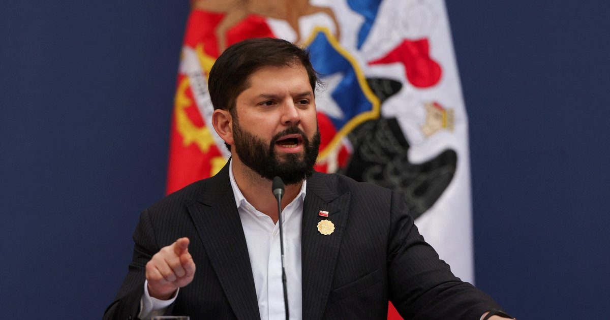 El presidente de Chile, sobre el caos en Independiente-U de Chile: «Nada justifica un linchamiento»