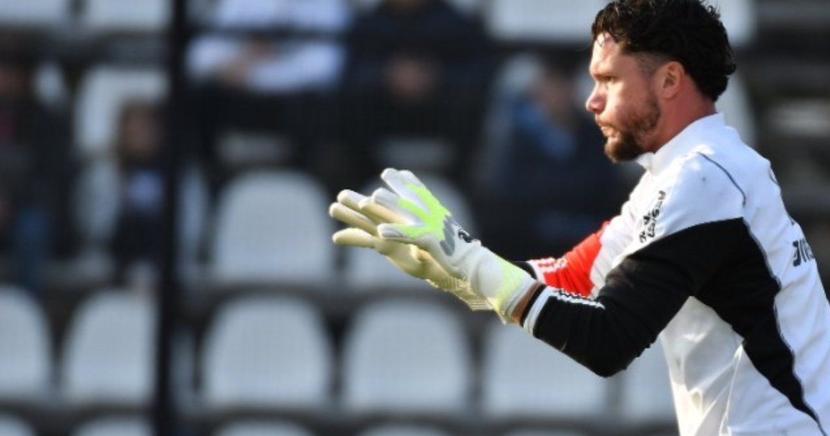 La particular reacción de Ledesma al observar a Armani en los penales La particular reacción de Ledesma al observar a Armani en los penales