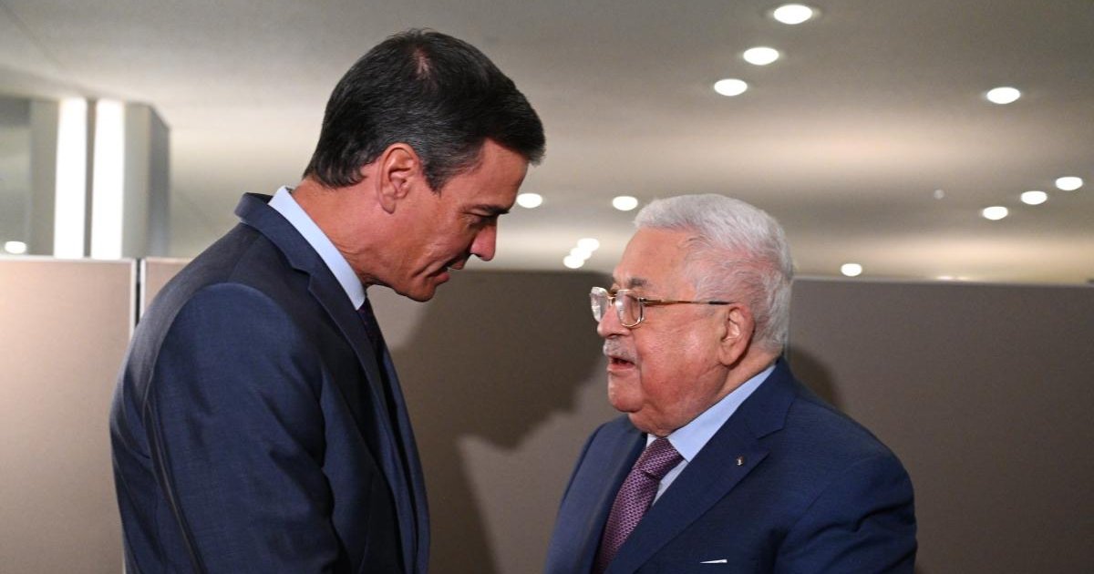 Sánchez expresa su apoyo a Abbas tras la «injusta revocación» de EEUU del visado de los diplomáticos palestinos en la ONU Sánchez expresa su apoyo a Abbas tras la «injusta revocación» de EEUU del visado de los diplomáticos palestinos en la ONU