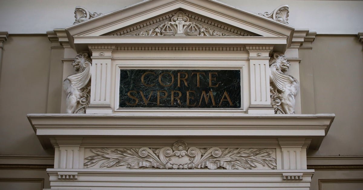 Gobierno ingresará esta semana el nuevo nombre de candidato a la Suprema tras retirar nominación de Álvaro Vidal Gobierno ingresará esta semana el nuevo nombre de candidato a la Suprema tras retirar nominación de Álvaro Vidal