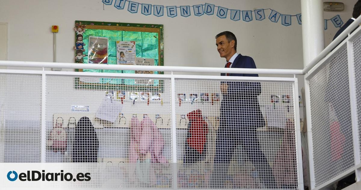 Sánchez anuncia una ley que obligará a bajar ratios y las horas lectivas de los profesores Sánchez anuncia una ley que obligará a bajar ratios y las horas lectivas de los profesores