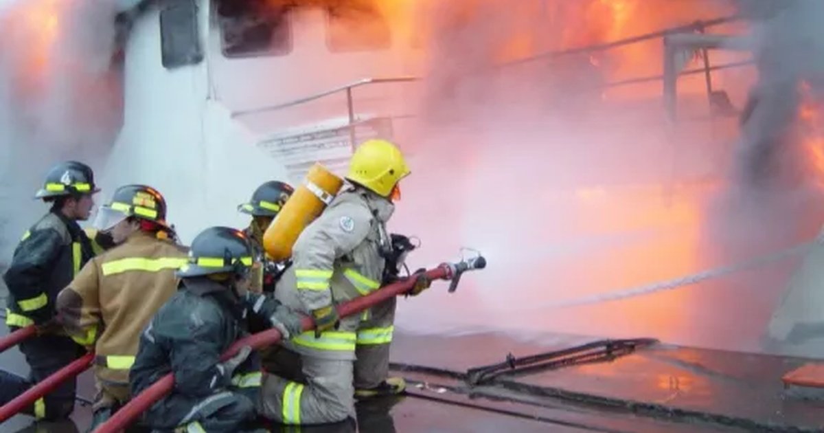 Bomberos no aprobaría planes de emergencia para nuevos hospitales Bomberos no aprobaría planes de emergencia para nuevos hospitales