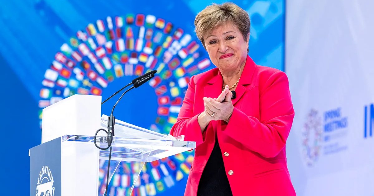 El FMI avala la senda fiscal de España: el déficit caerá hasta el 2% para 2030 El FMI avala la senda fiscal de España: el déficit caerá hasta el 2% para 2030