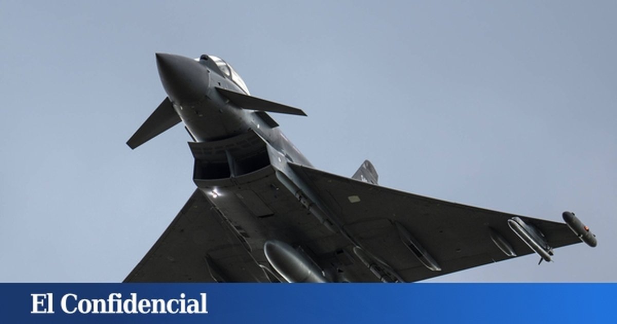 Así son los dos Eurofighter españoles desplegados en Lituania tras la invasión de su espacio aéreo por dos aviones rusos Así son los dos Eurofighter españoles desplegados en Lituania tras la invasión de su espacio aéreo por dos aviones rusos