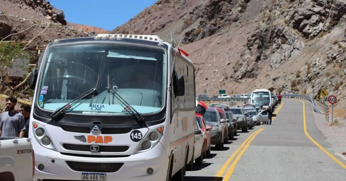 Gobierno acelera habilitación del paso de Agua Negra para temporada turística Gobierno acelera habilitación del paso de Agua Negra para temporada turística