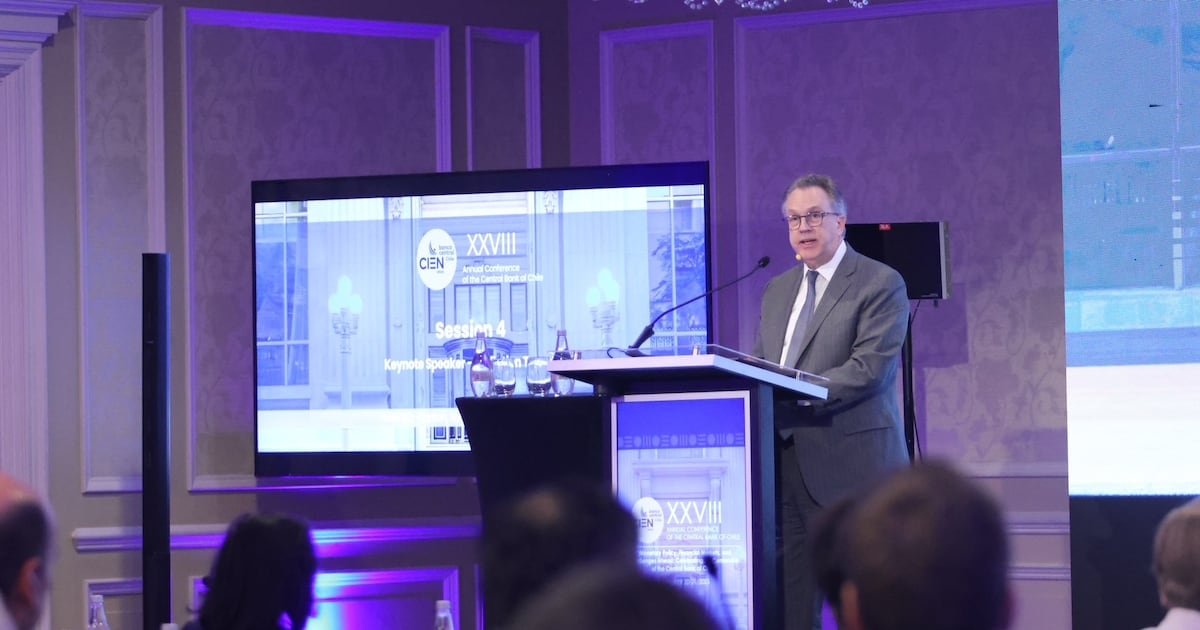 La presentación del vicepresidente de la Fed desde Chile que alivia a Wall Street en medio de los temores por la IA