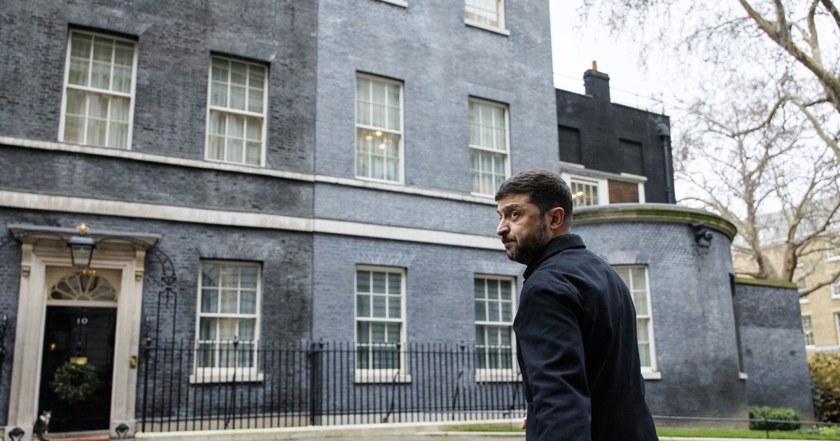 Zelenski dispuesto a que Ucrania renuncie a su derecho a ingresar a la OTAN e, incluso, a renunciar a su cargo Zelenski dispuesto a que Ucrania renuncie a su derecho a ingresar a la OTAN e, incluso, a renunciar a su cargo