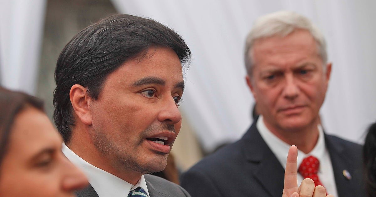 Carter y coalición de Republicanos con Chile Vamos y libertarios en eventual gobierno de Kast: «Vamos a construir un arco muy amplio»