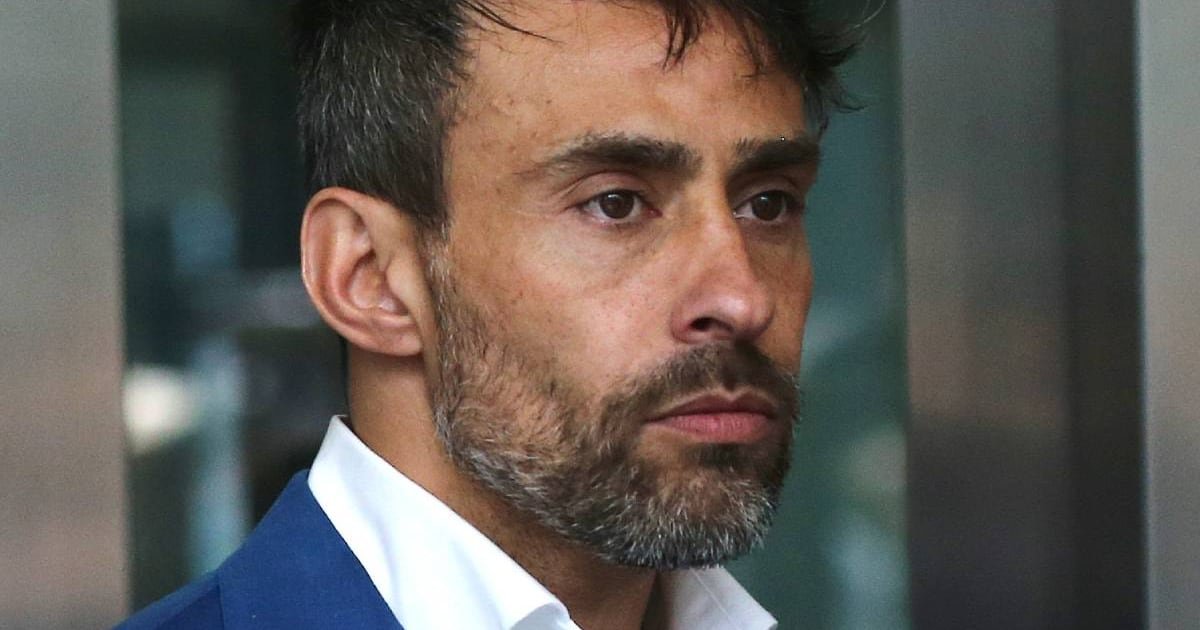 Tribunal deja en suspenso decisión sobre solicitud de Jorge Valdivia de trasladar su arresto nocturno en vacaciones Tribunal deja en suspenso decisión sobre solicitud de Jorge Valdivia de trasladar su arresto nocturno en vacaciones