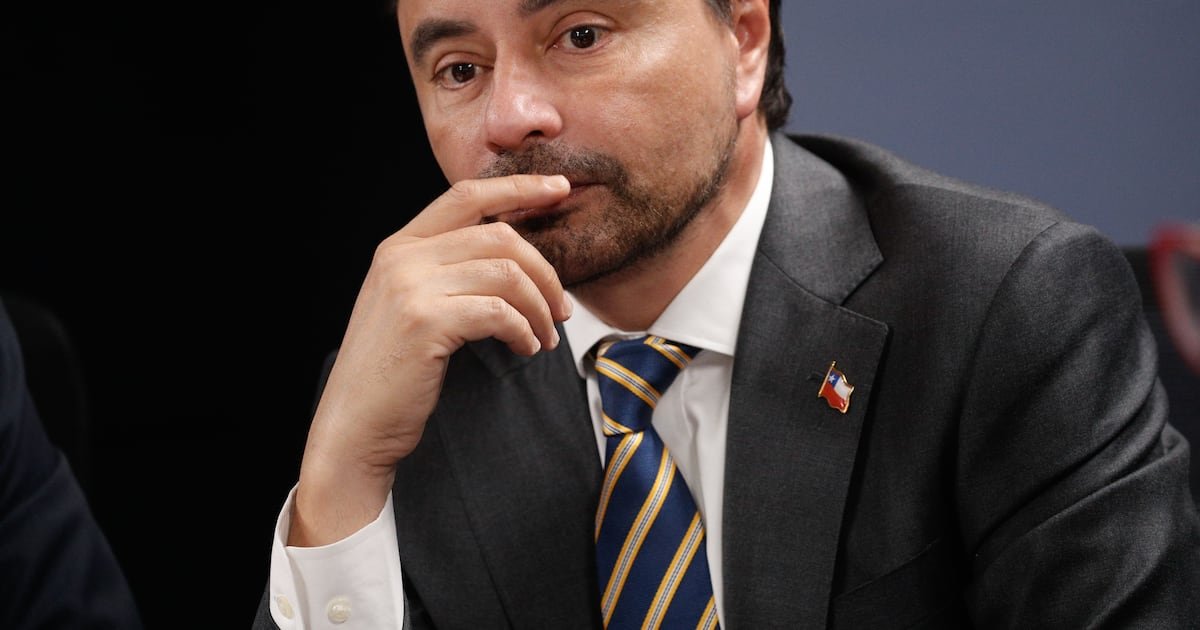 «El que está haciendo campaña por la prensa, está botando la plata»: Carter asegura que Kast va a «llamar a gente nueva» para su gobierno