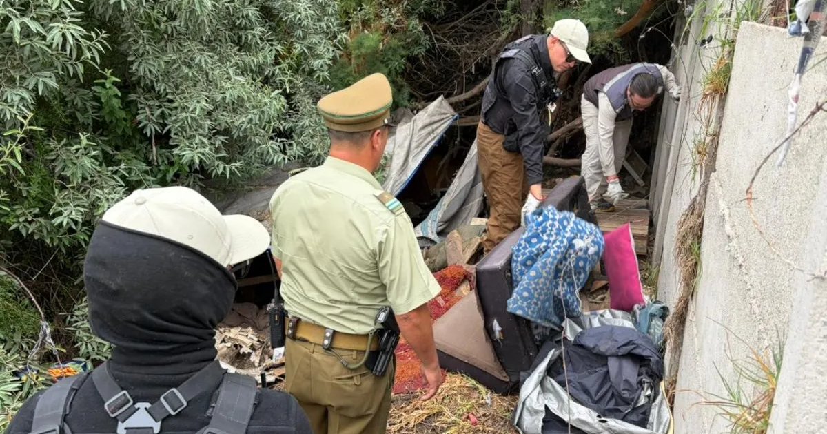 Operativo conjunto retira rucos y microbasurales en La Serena Operativo conjunto retira rucos y microbasurales en La Serena