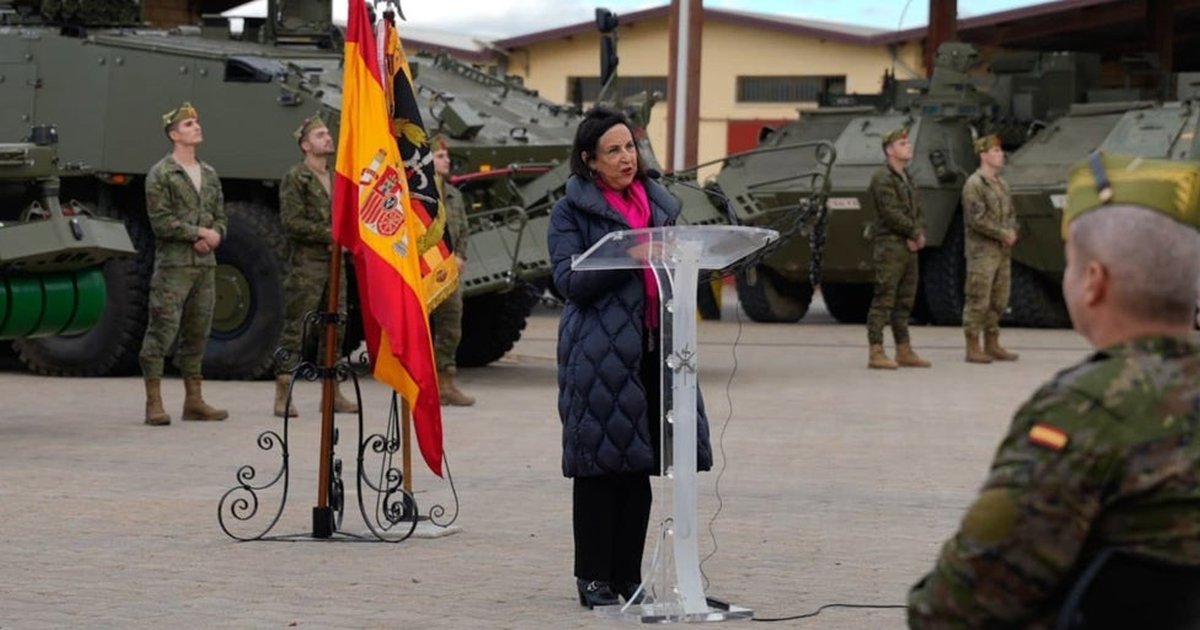 Robles destaca el «compromiso pleno» de las Fuerzas Armadas con la OTAN y la Unión Europea