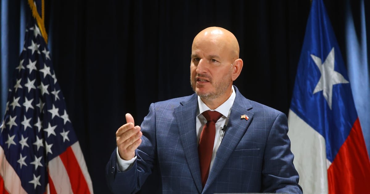 EE.UU. anuncia asistencia a Chile para enfrentar incendios en Ñuble y Biobío