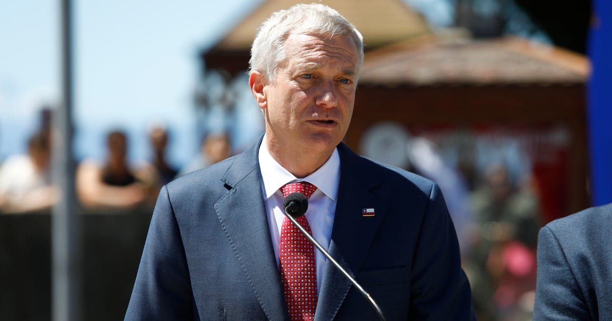 Kast reitera acusación de «amarres» en el gobierno, finaliza ronda de citas con alcaldes de Los Lagos y se alista para regresar a Santiago Kast reitera acusación de «amarres» en el gobierno, finaliza ronda de citas con alcaldes de Los Lagos y se alista para regresar a Santiago