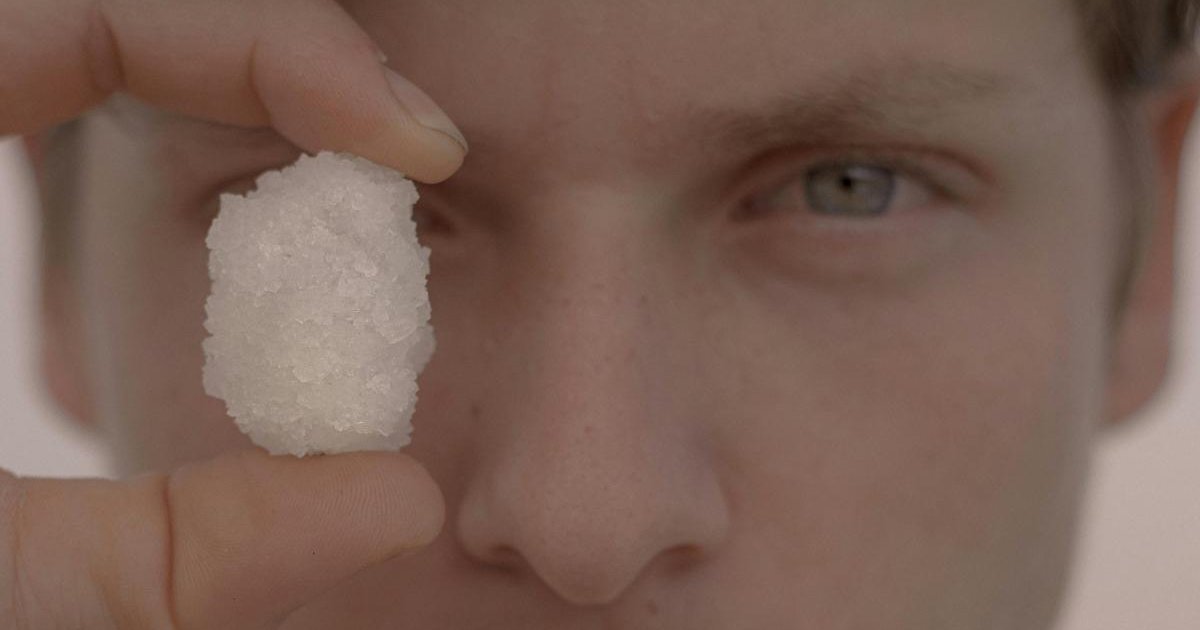 Microplásticos en la sal: cómo evitarlos sin renunciar al sabor en tus comidas Microplásticos en la sal: cómo evitarlos sin renunciar al sabor en tus comidas