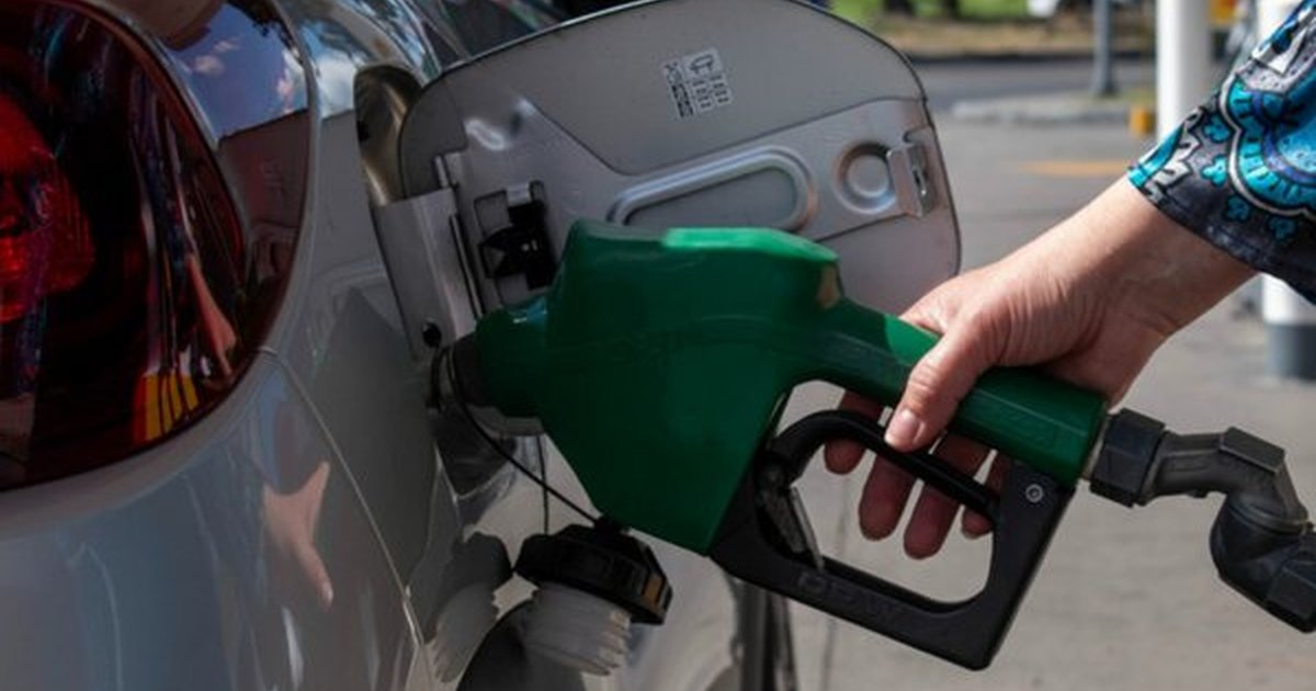 Gobierno advierte un alza en los combustibles por la crisis en Oriente Medio Gobierno advierte un alza en los combustibles por la crisis en Oriente Medio