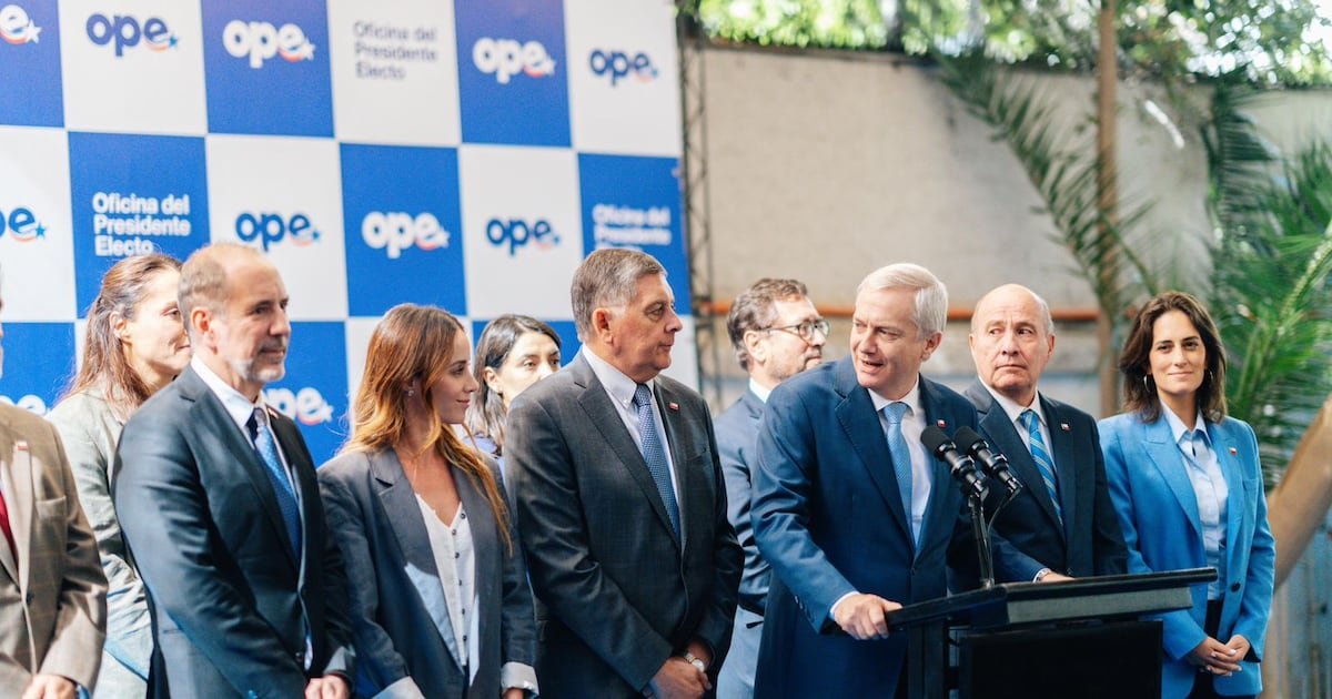 Los próximos pasos que anunció Kast tras poner fin al proceso de traspaso de mando