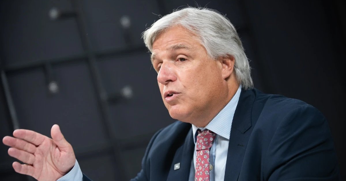 Excanciller Francisco Bustillo desde febrero se desempeña como asesor del diputado Juan José Olaizola